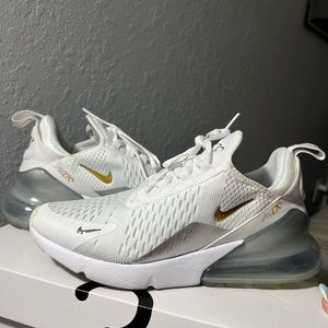 Women Nike Air Max 270 ESS